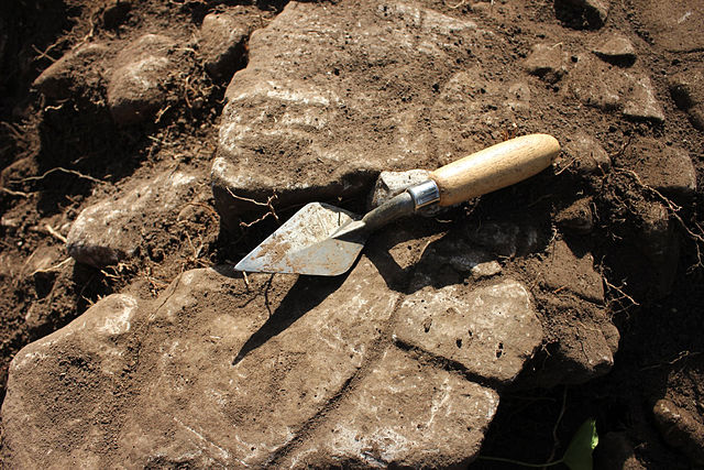 The Revolutionary Archaeological Trowel
